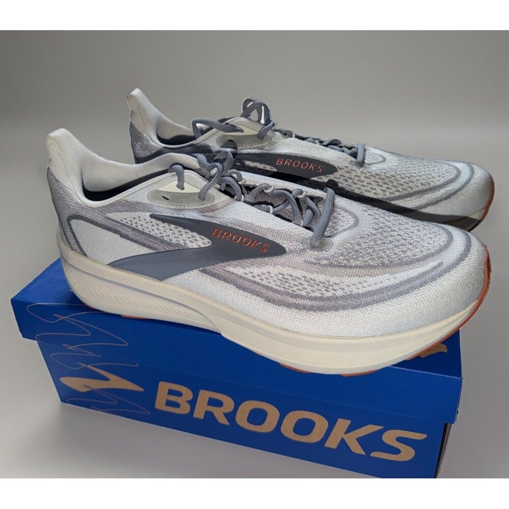 NIB Mens Brooks Revel 9 Gray/brown Run walk sneakers Sz 12 W/2E